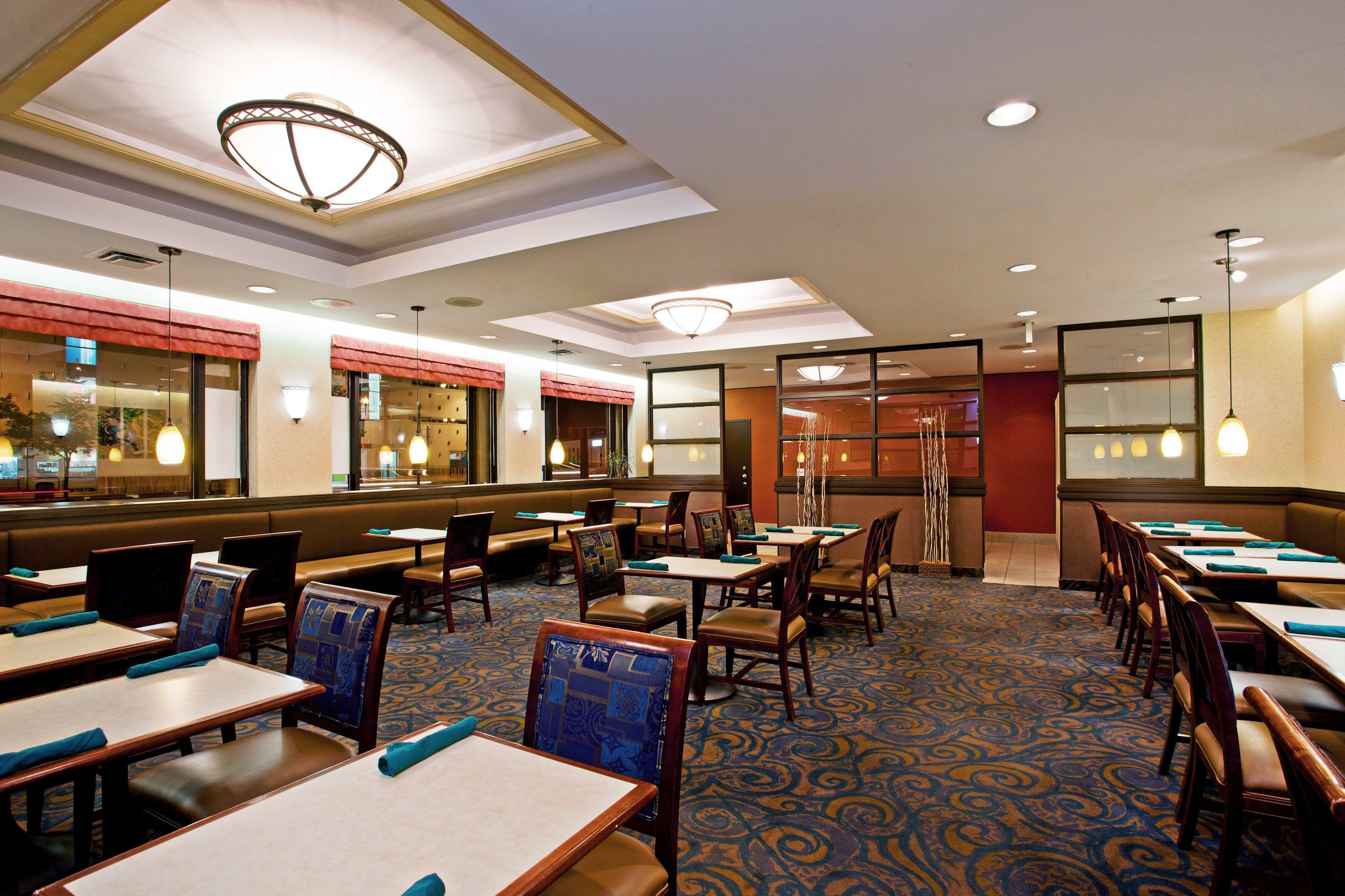 Holiday Inn & Suites Winnipeg Downtown By Ihg Restoran fotoğraf