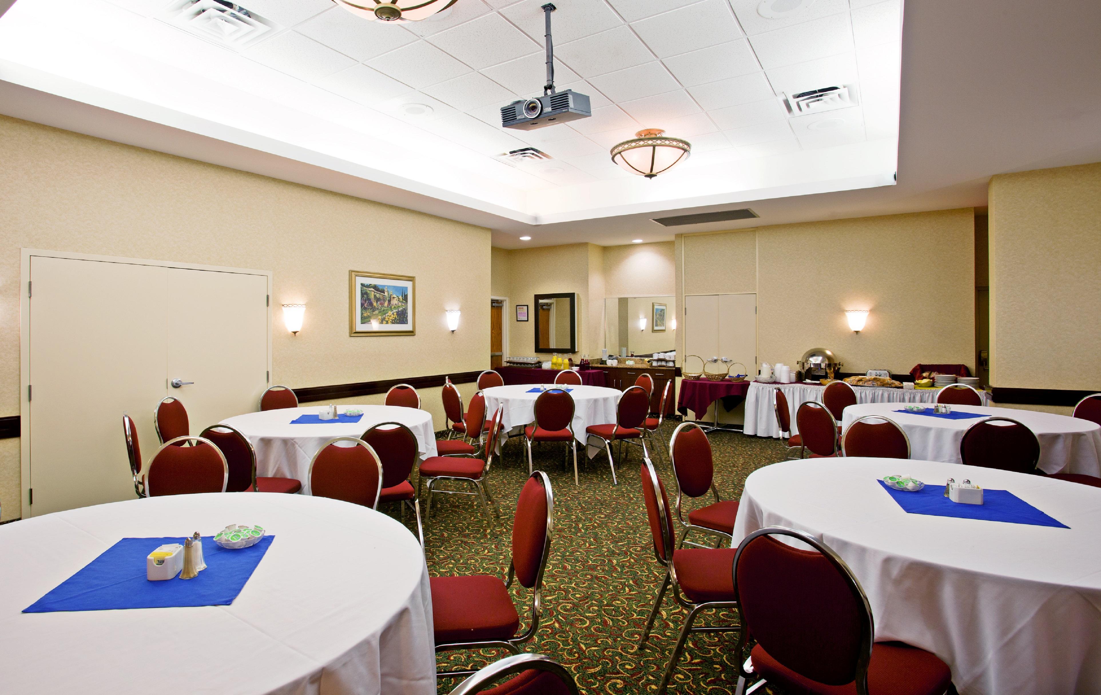 Holiday Inn & Suites Winnipeg Downtown By Ihg Dış mekan fotoğraf
